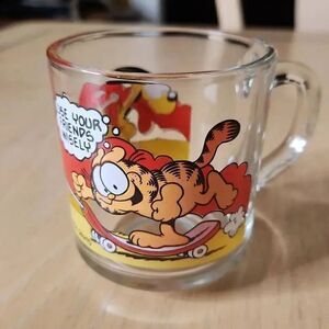 Vintage Jim Davis Garfield McDonald's collectible mug